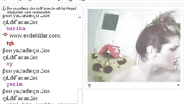 مرد سیاه‌پیچ‌پیچ، جوجه سفید انحنادار با تور ماهی قرمز را حریصانه کانال پورن در روبیکا لعنت می‌کند