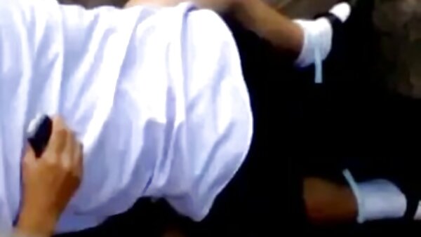 هوس هوس‌انگیز کتی-آی در اکشن سه پورن حشری نفره MMF ضربه محکمی خورد